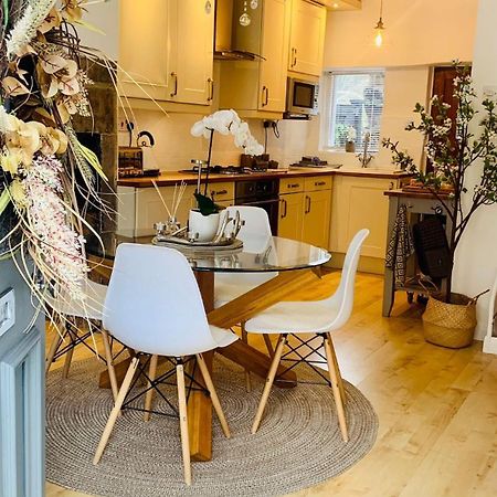 The Tenth House, Grade II Listed Georgian Town House, Wirksworth, Derbyshire, Peak District Cottage, Sleeps 4 Eksteriør billede